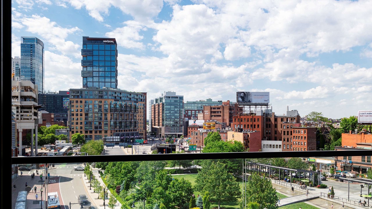 Photo of Patio Balcony in Government Center