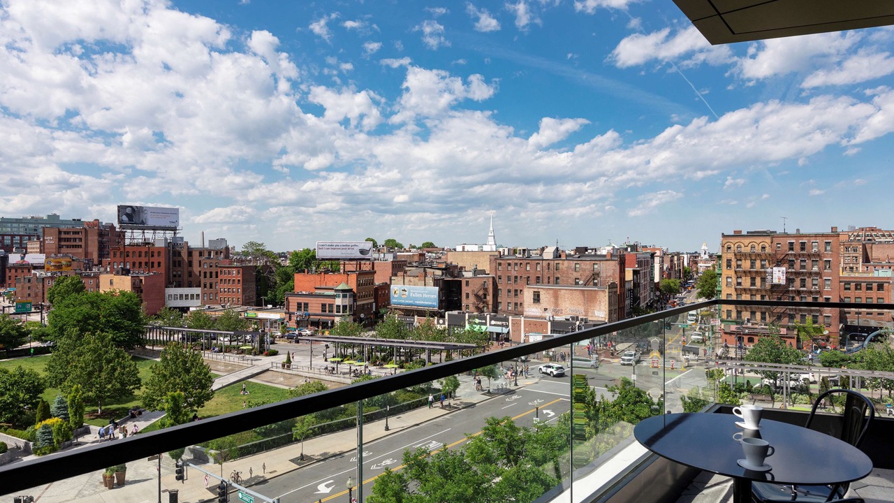 Photo of Patio Balcony in Government Center