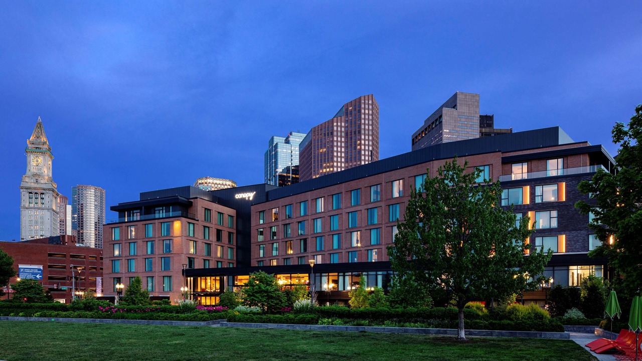 Photo of Outdoor in Government Center