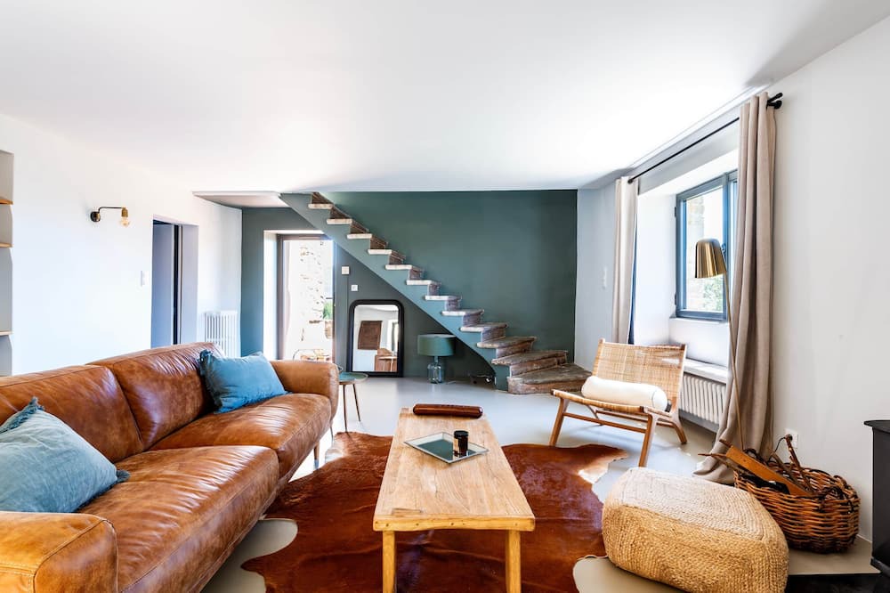 Photo of Others in Truinas