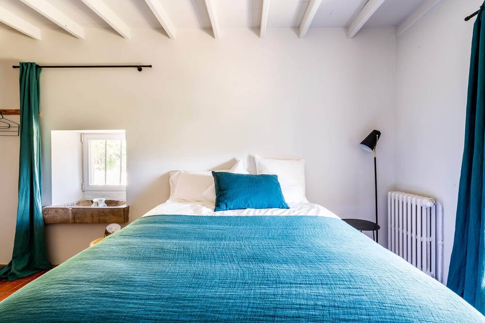 Photo of Others in Truinas