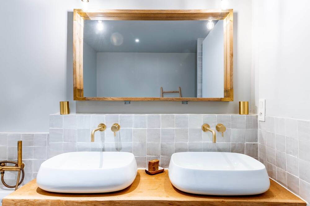 Photo of Others in Truinas