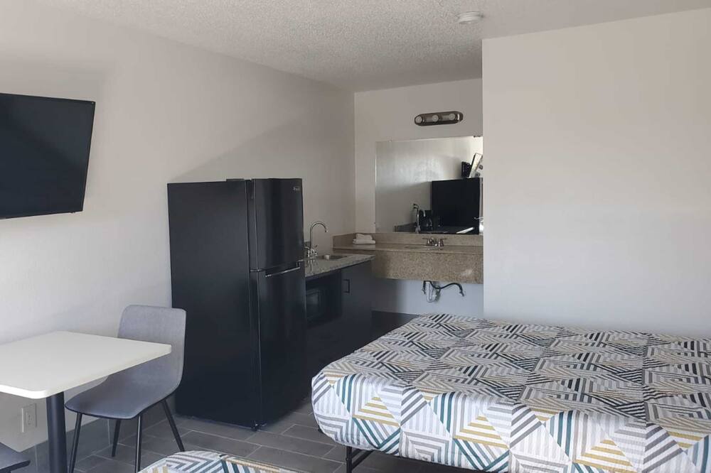 Photo of Livingroom in Branson West