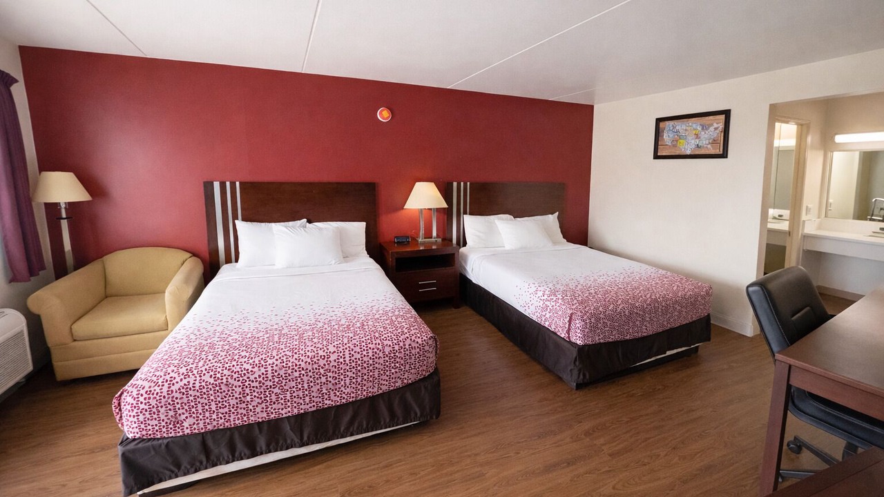 Photo of Others in Reading