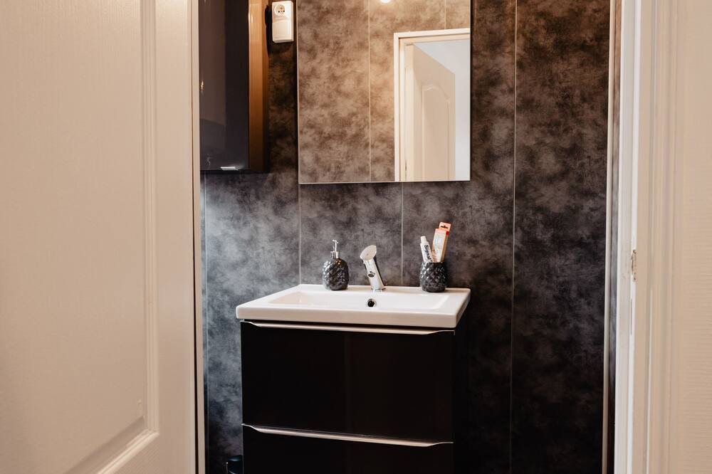 Photo of Bathroom in Valenciennes