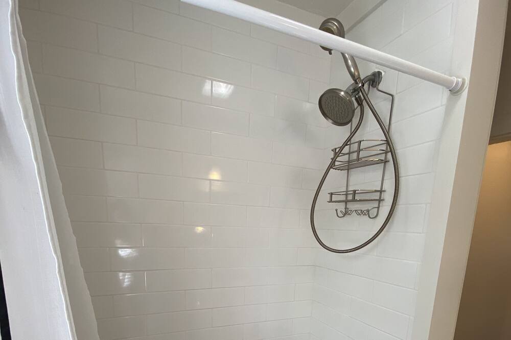 Photo of Bathroom in Prairie Grove