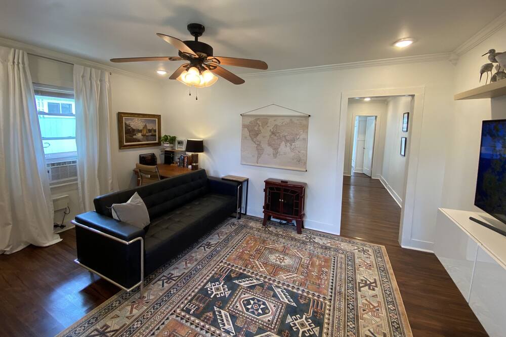 Photo of Livingroom in Prairie Grove