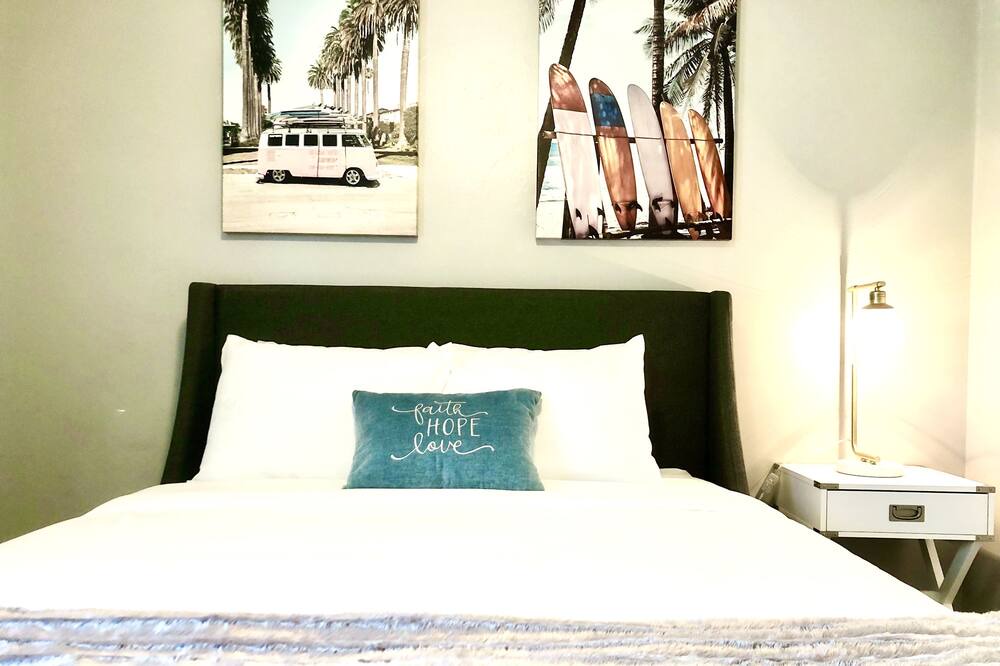 Photo of Bedroom in Florida Center