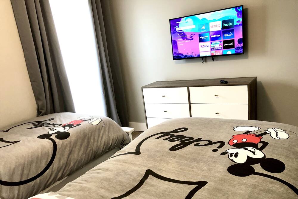 Photo of Bedroom in Florida Center