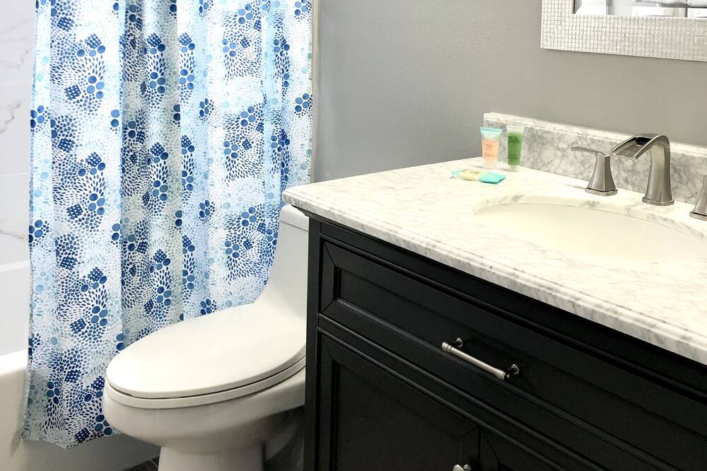 Photo of Bathroom in Florida Center