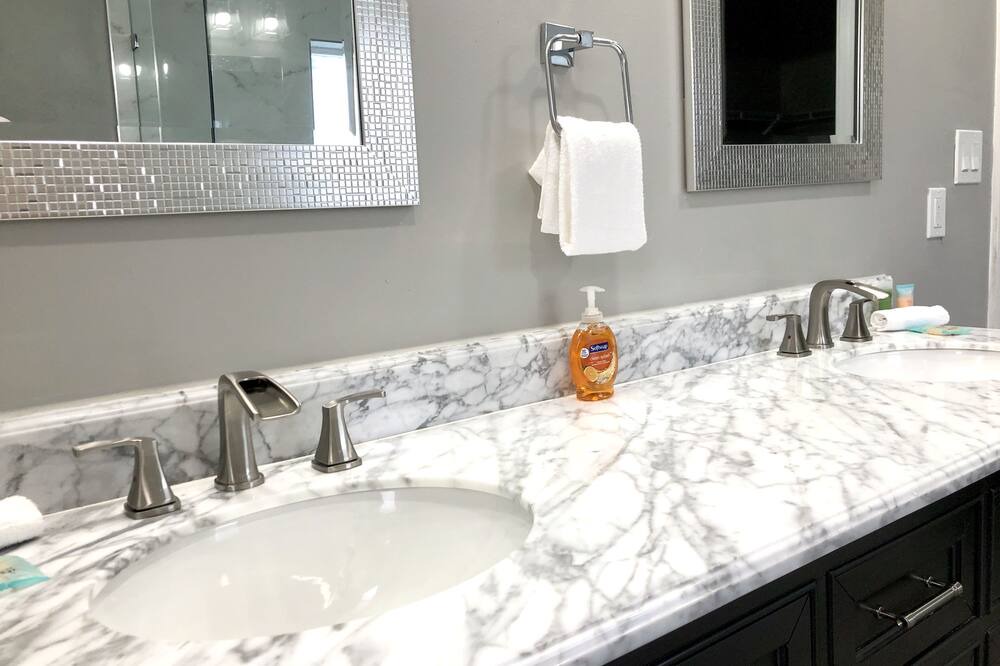 Photo of Bathroom in Florida Center