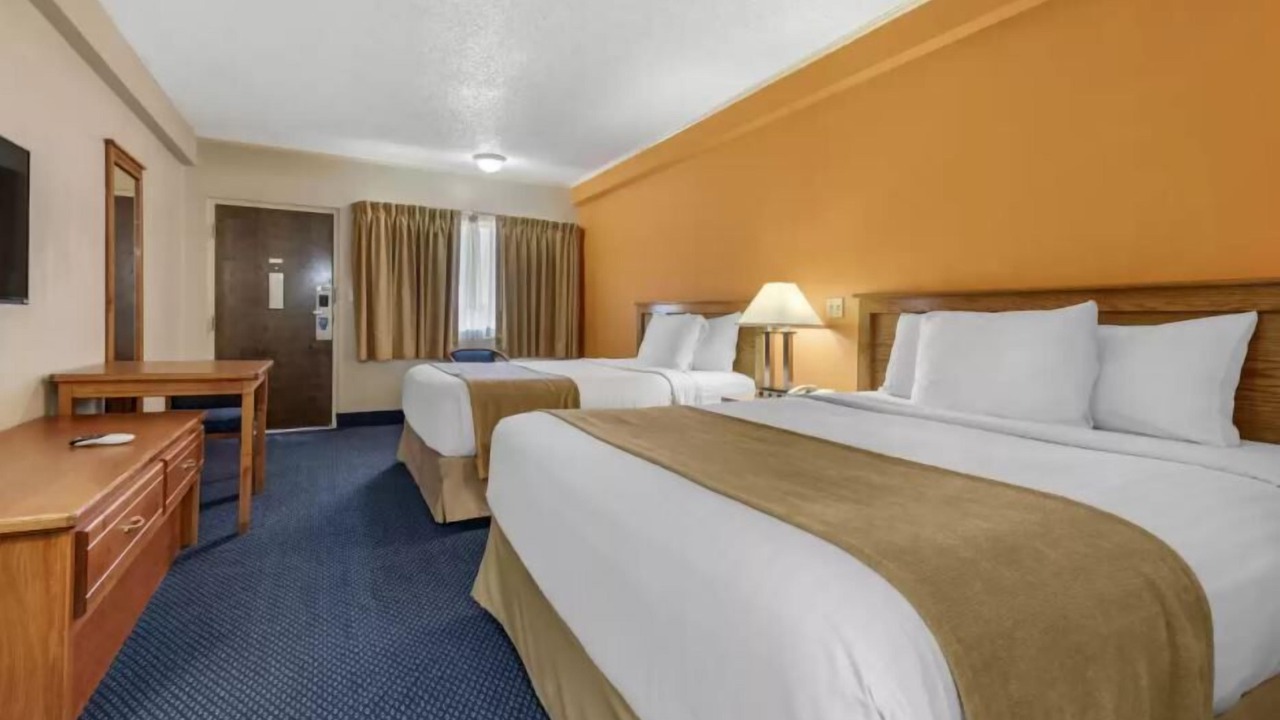 Photo of Bedroom in Goodland
