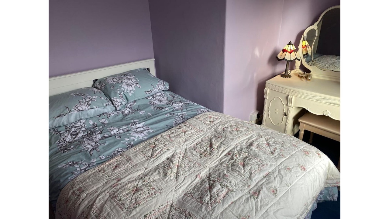 Photo of Others in Ellesmere Port