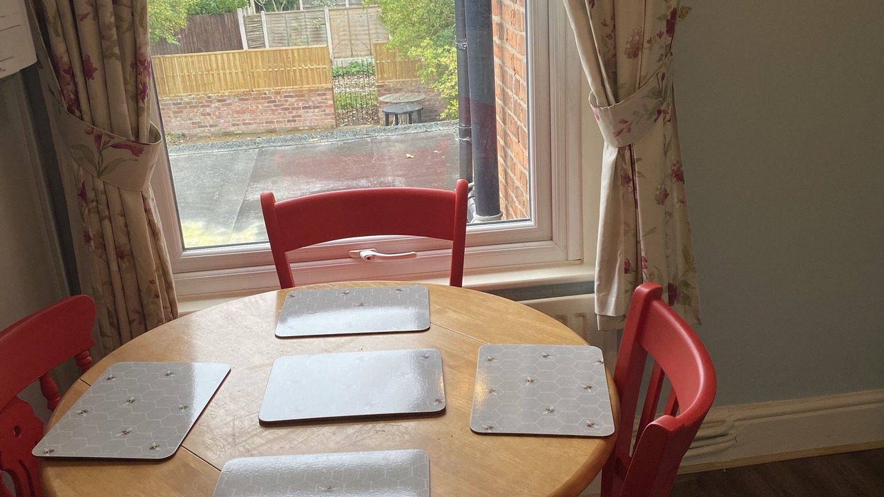 Photo of Others in Ellesmere Port