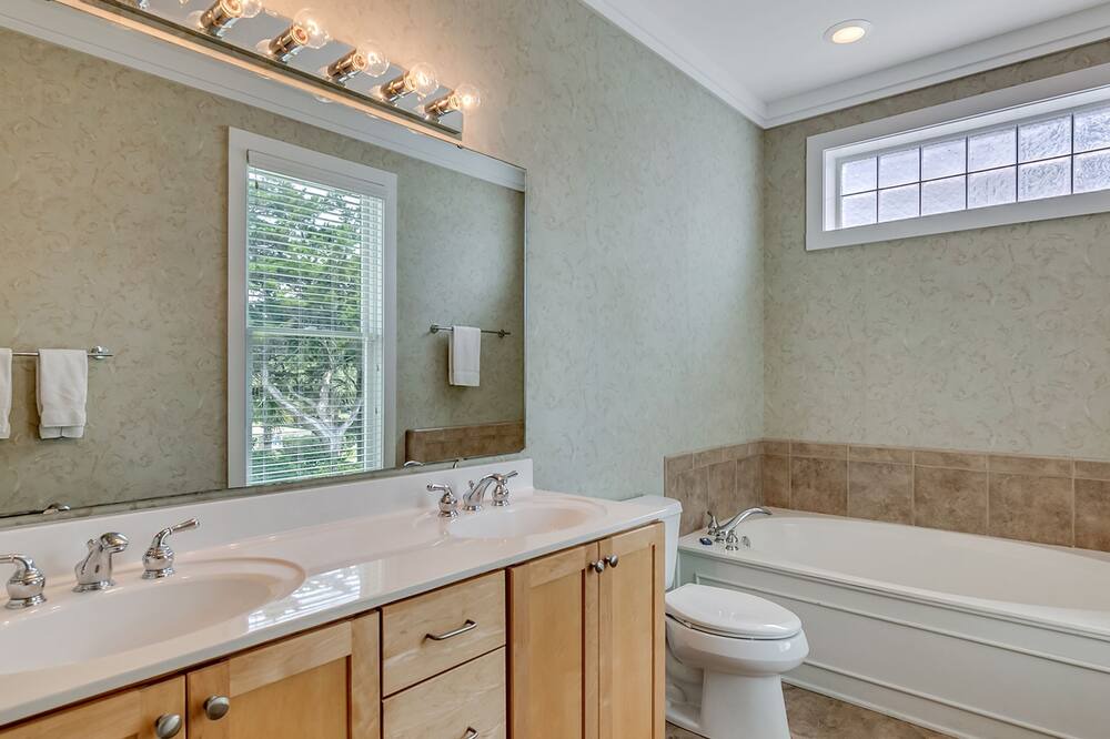 Photo of Bathroom in North Litchfield Beach