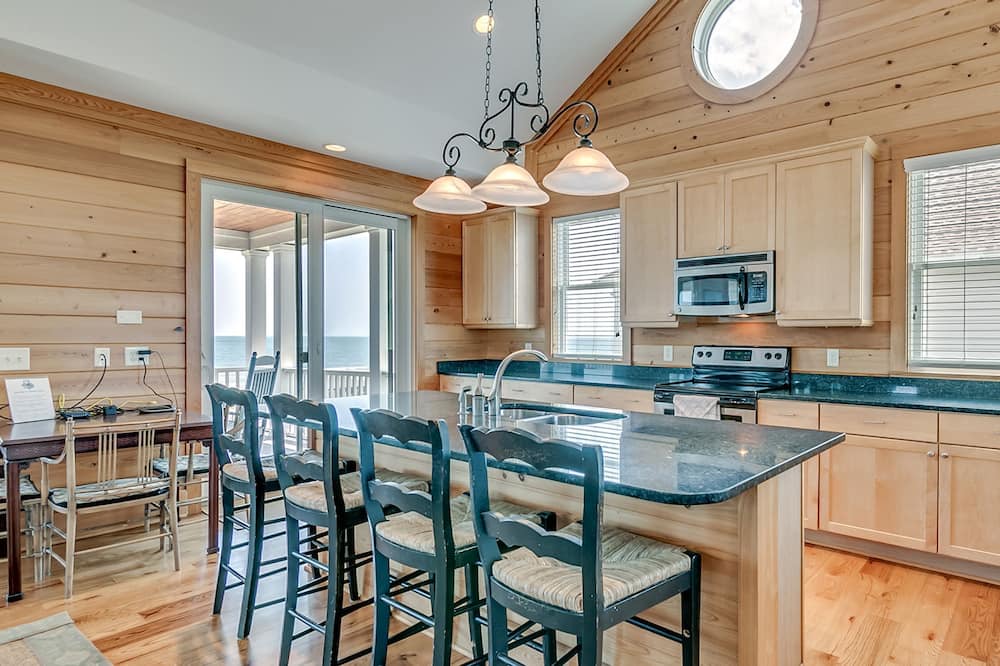 Photo of Kitchen in North Litchfield Beach