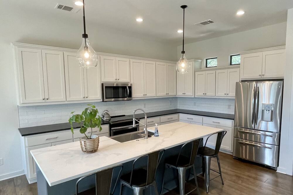 Photo of Kitchen in Point Venture