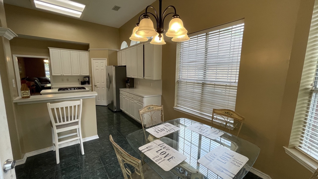Photo of Kitchen in Porter