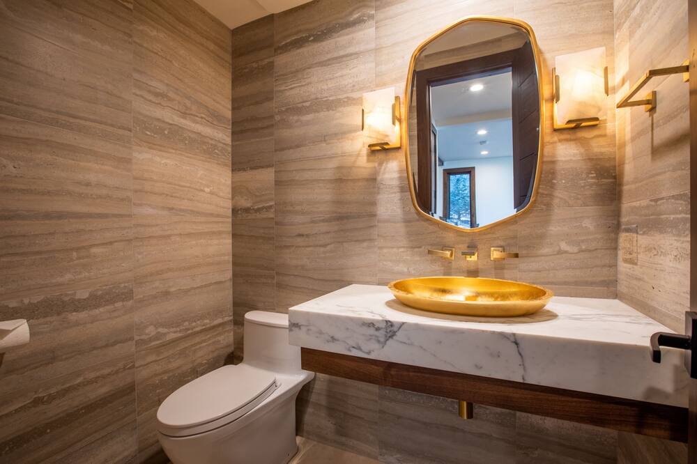 Photo of Bathroom in Deer Valley