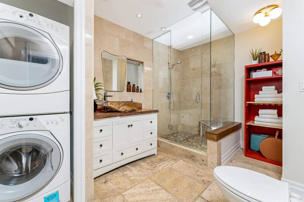Photo of Bathroom in Puslinch