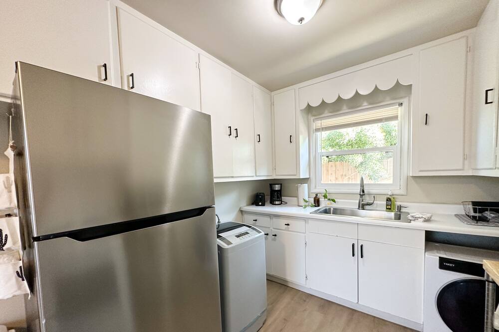 Photo of Kitchen in Escalon