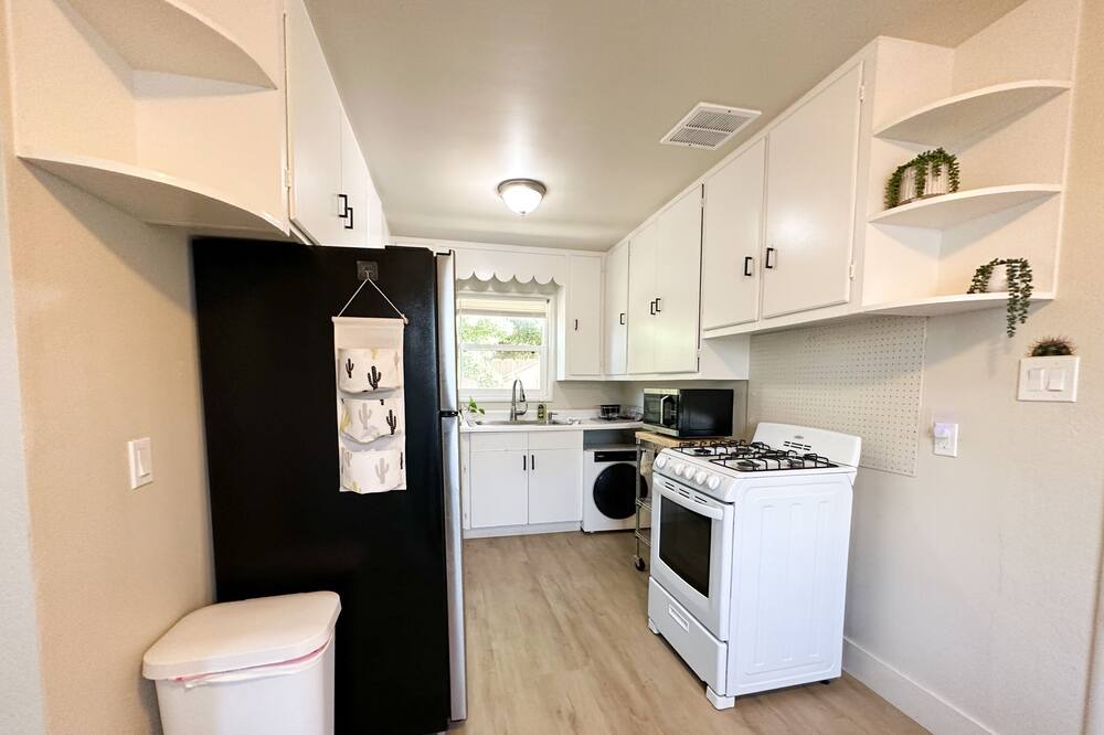 Photo of Kitchen in Escalon
