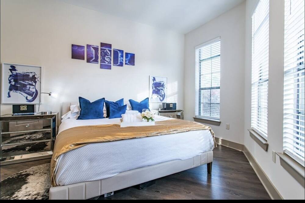 Photo of Bedroom in Ninth Street