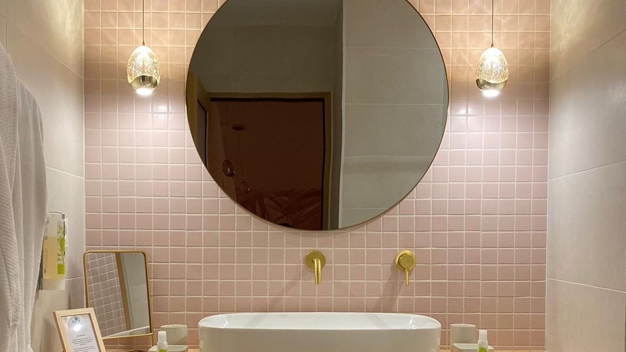 Photo of Bathroom in Cournonterral
