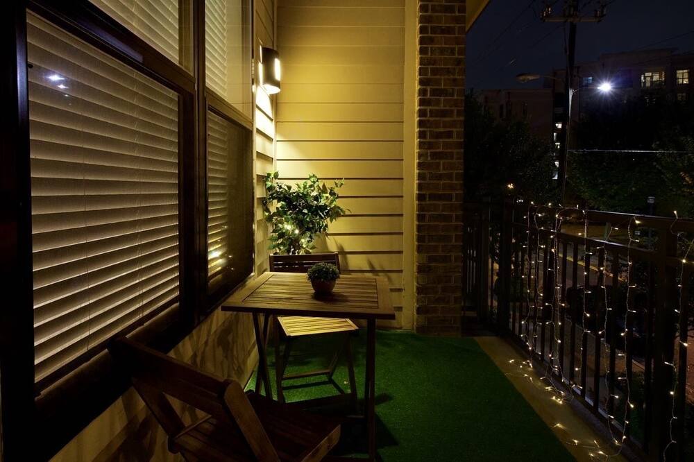Photo of Patio Balcony in Loring Heights