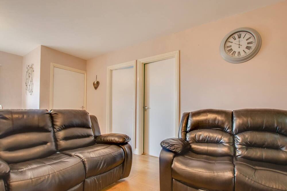 Photo of Livingroom in Llanteg