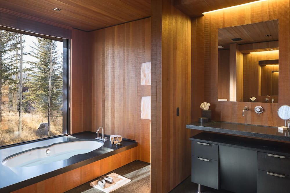 Photo of Bathroom in Spring Creek Ranch