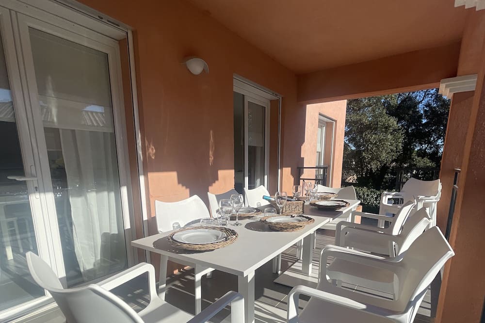 Photo of Patio Balcony in Plage de la Garonnette
