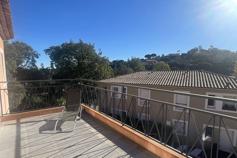 Photo of Patio Balcony in Plage de la Garonnette