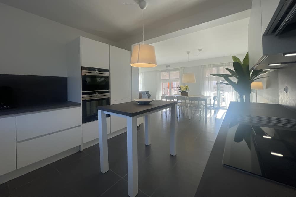 Photo of Kitchen in Plage de la Garonnette