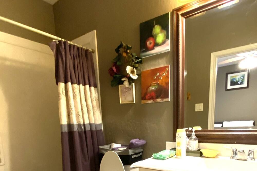 Photo of Bathroom in Montgomery