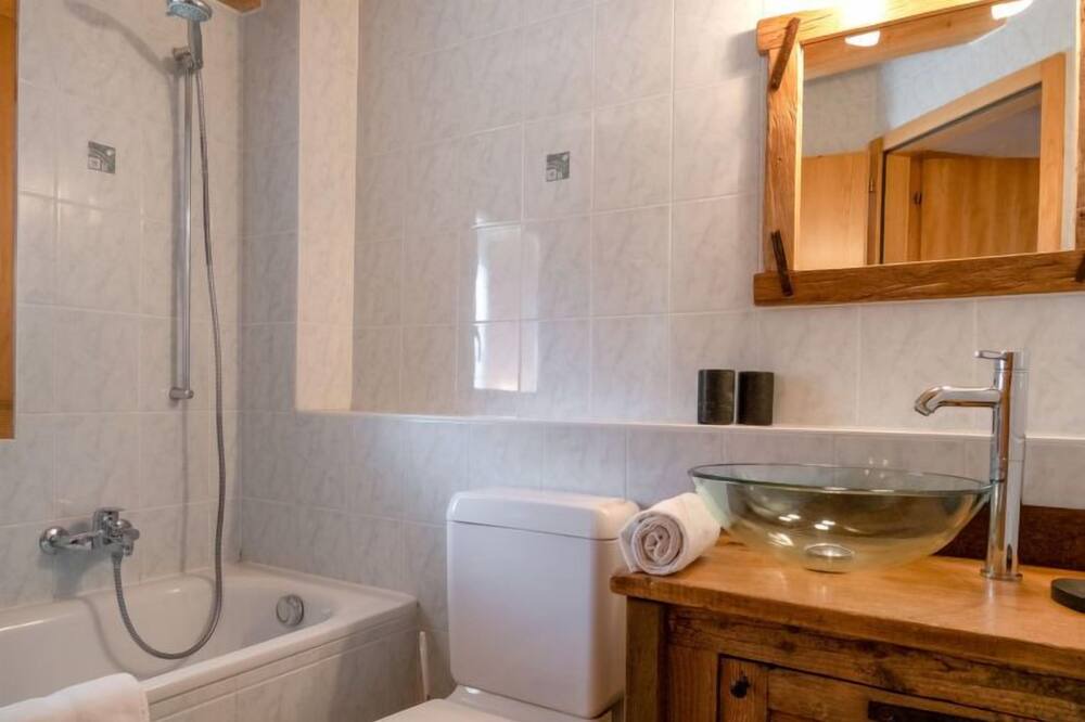 Photo of Bathroom in Champex-Lac