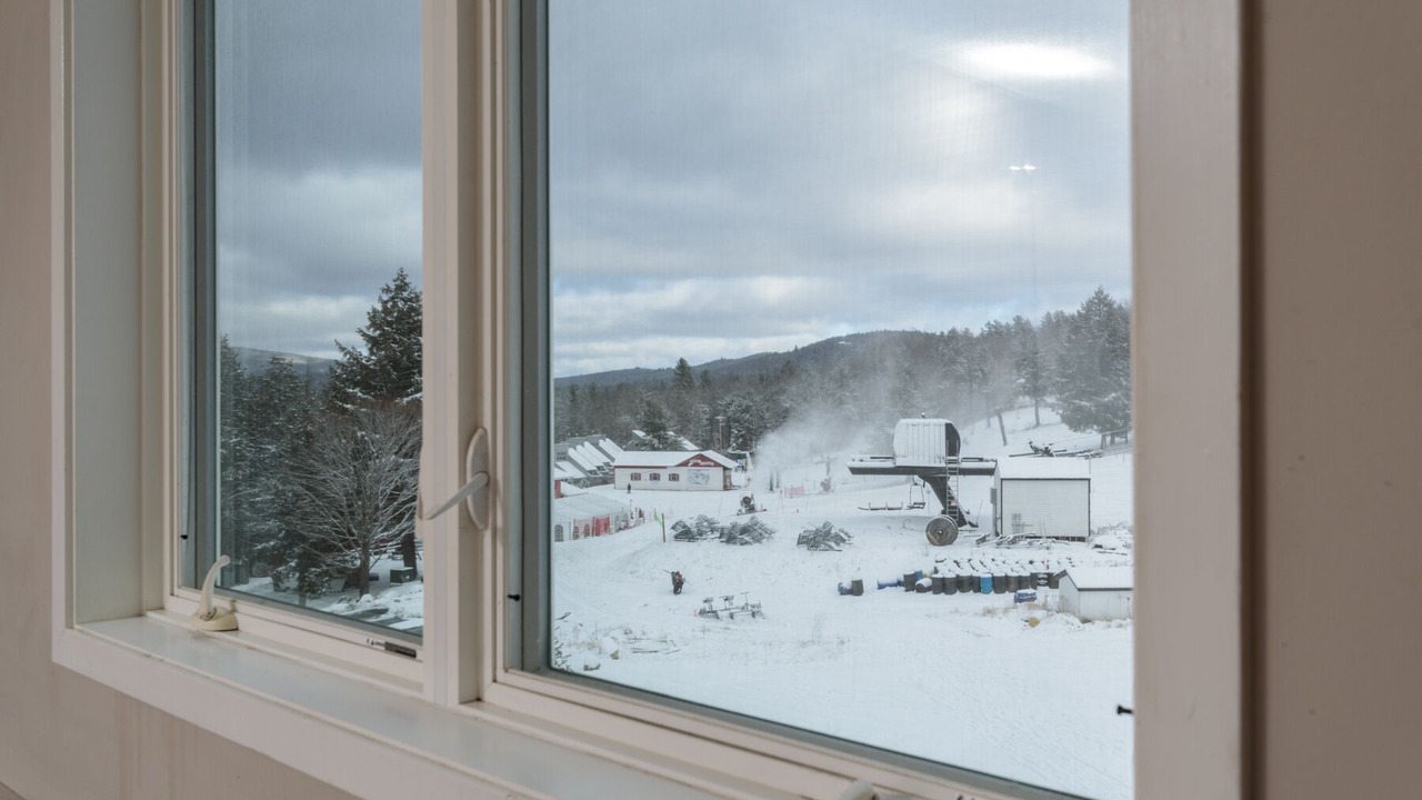 Photo of Others in Londonderry