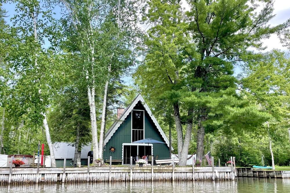 Photo of Others in Alanson