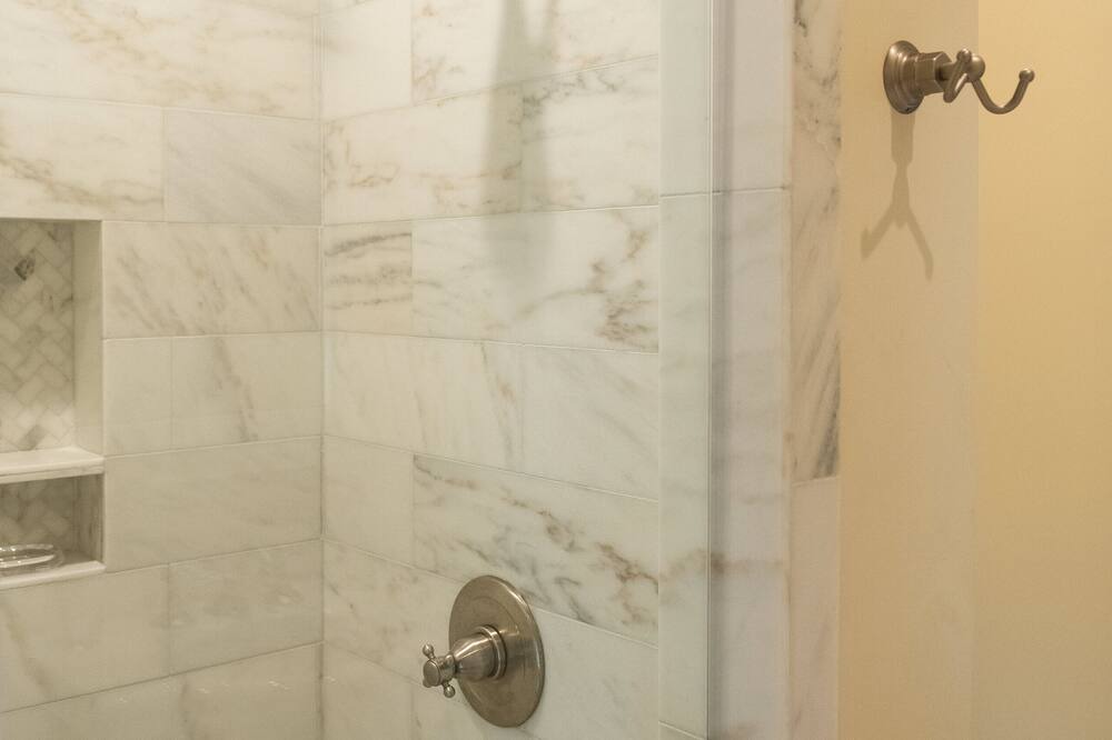 Photo of Bathroom in Gonzales