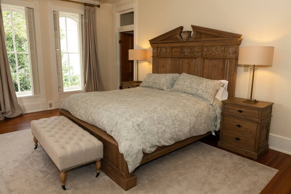 Photo of Bedroom in Gonzales