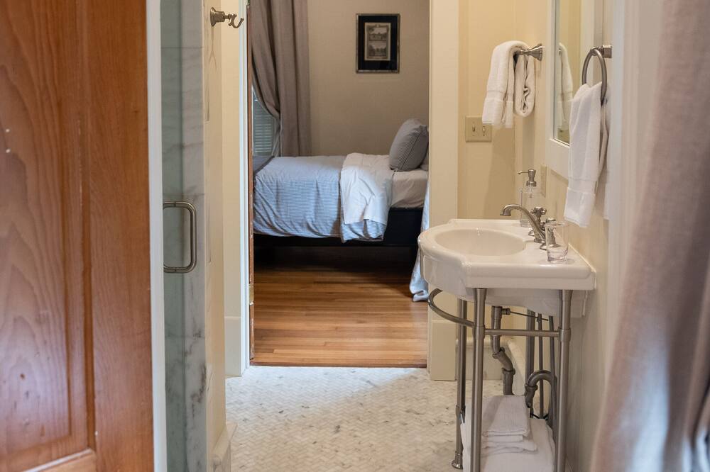 Photo of Bedroom in Gonzales