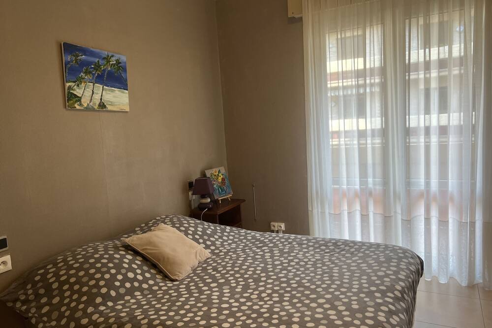 Photo of Bedroom in Clemenceau