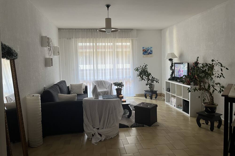 Photo of Livingroom in Clemenceau
