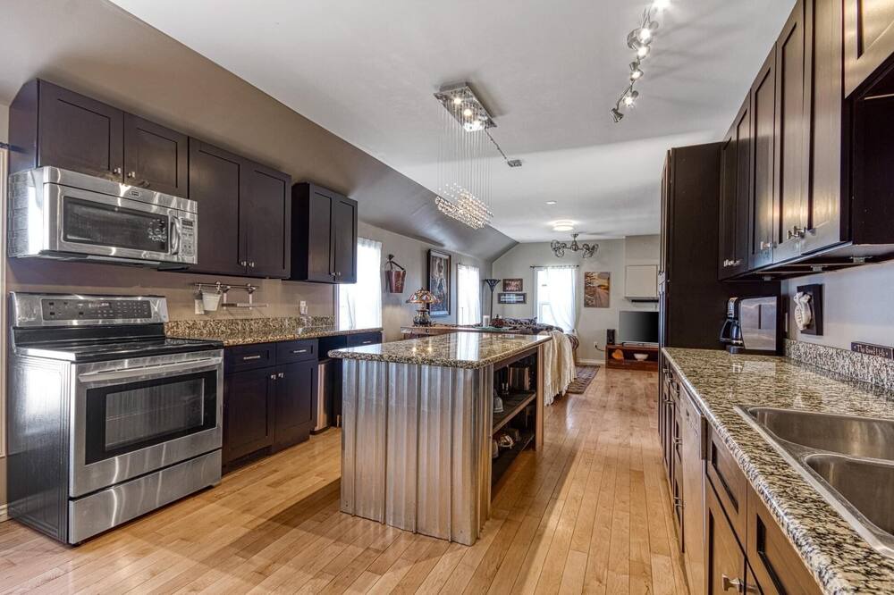 Photo of Kitchen in Kagawong