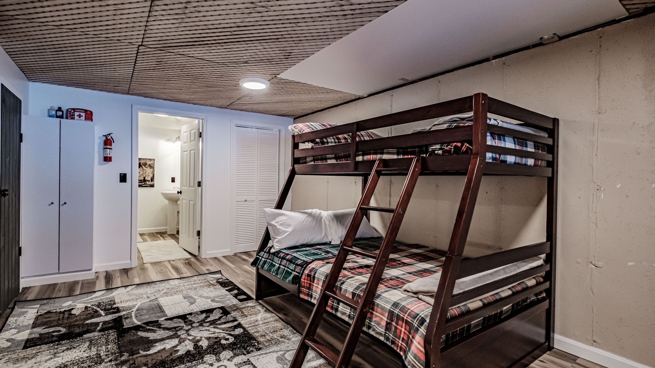 Photo of Others in Lake Arrowhead