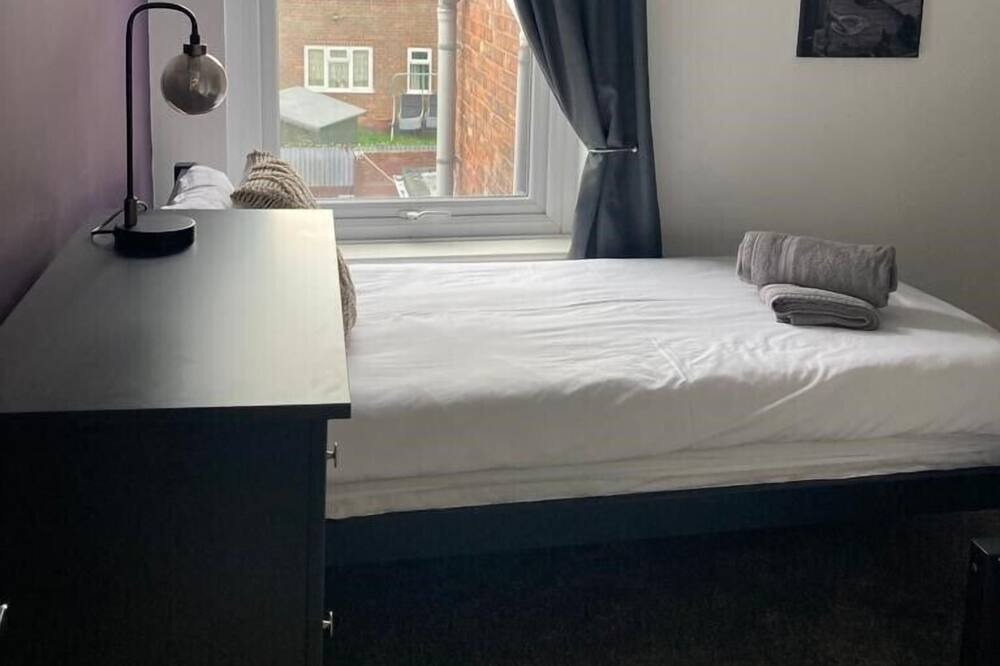 Photo of Bedroom in Goole