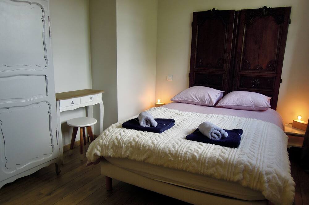 Photo of Bedroom in Noisy-sur-Ecole
