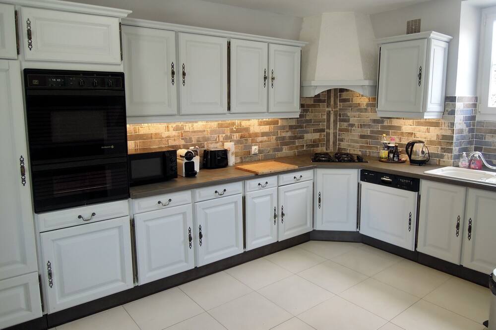 Photo of Kitchen in Noisy-sur-Ecole
