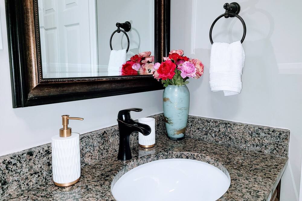 Photo of Bathroom in Hamilton