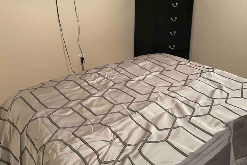 Photo of Bedroom in Pearland